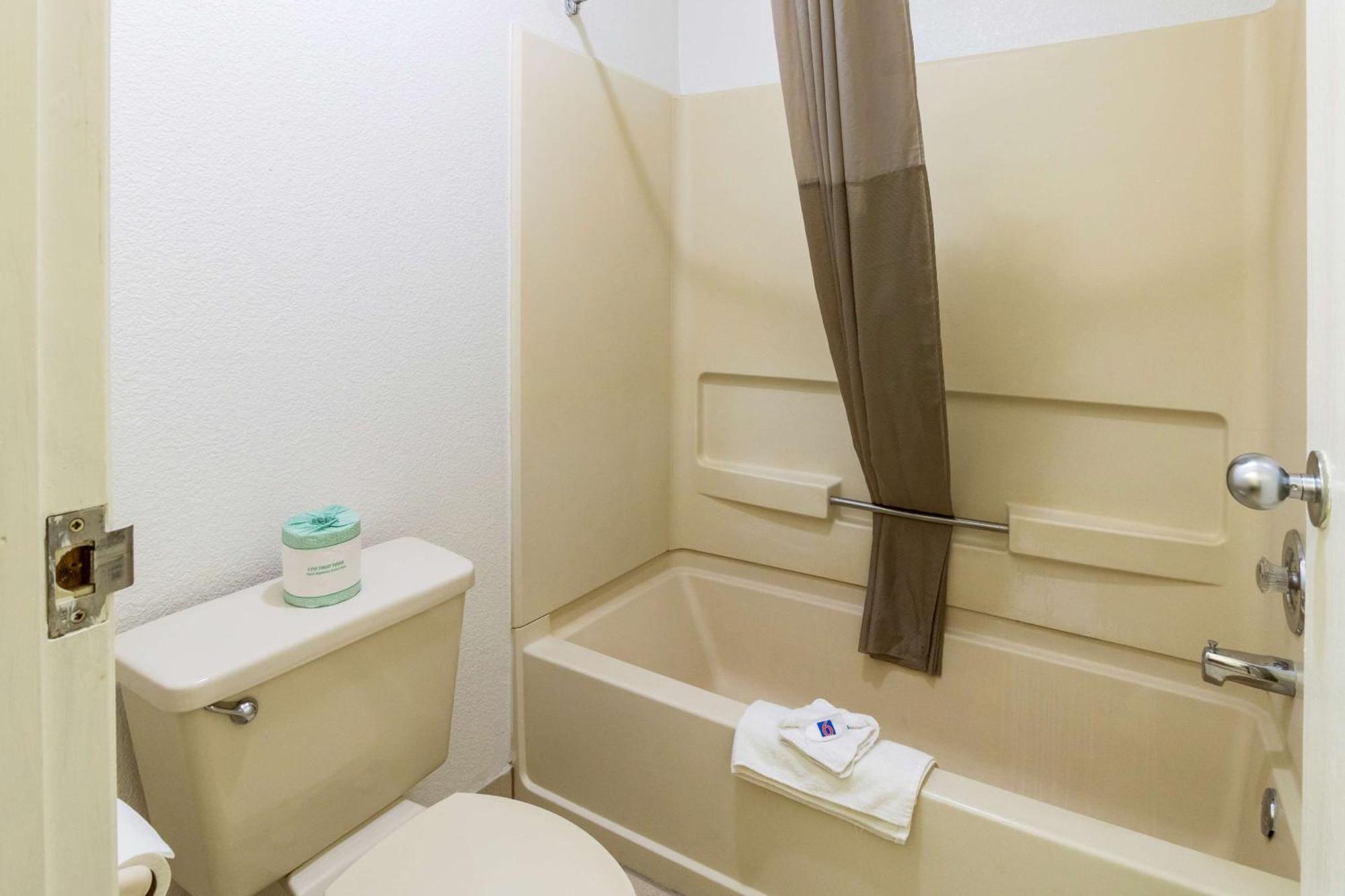 Motel 6-Dayton, Oh - Englewood מראה חיצוני תמונה