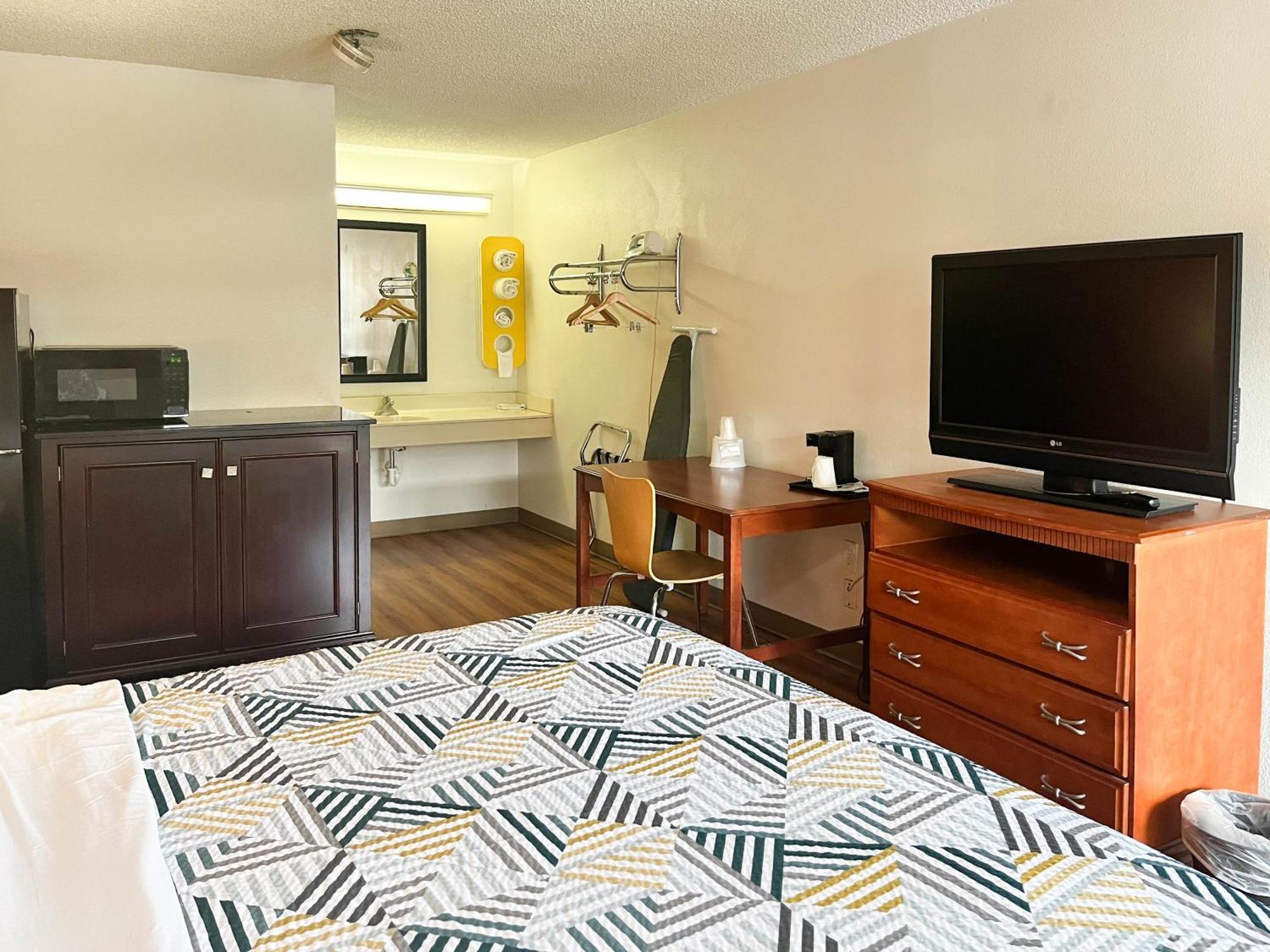 Motel 6-Dayton, Oh - Englewood מראה חיצוני תמונה